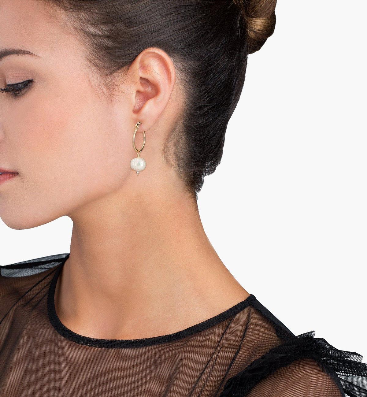 Lily Pearl Earrings